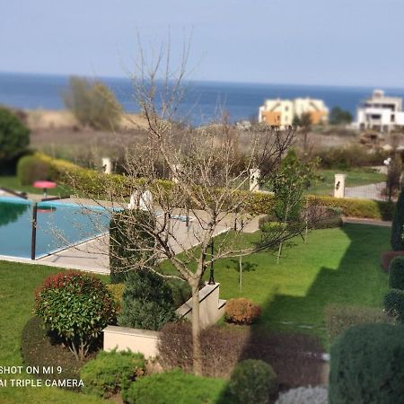 Студио Atia Resort เชอร์โนโมเรทส์ ภายนอก รูปภาพ
