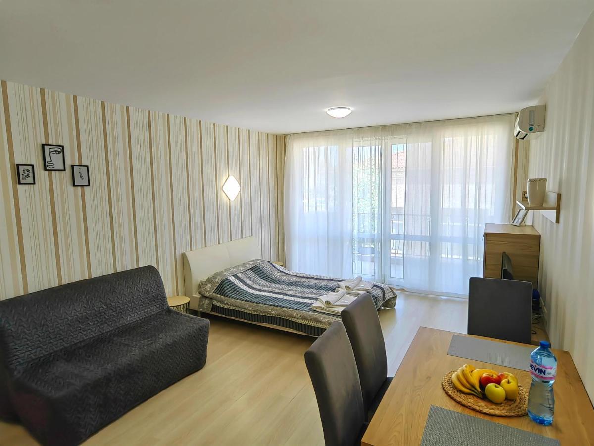 Студио Atia Resort เชอร์โนโมเรทส์ ภายนอก รูปภาพ